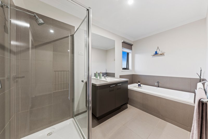 Photo - 8 Callistemon Street, Officer VIC 3809 - Image 20