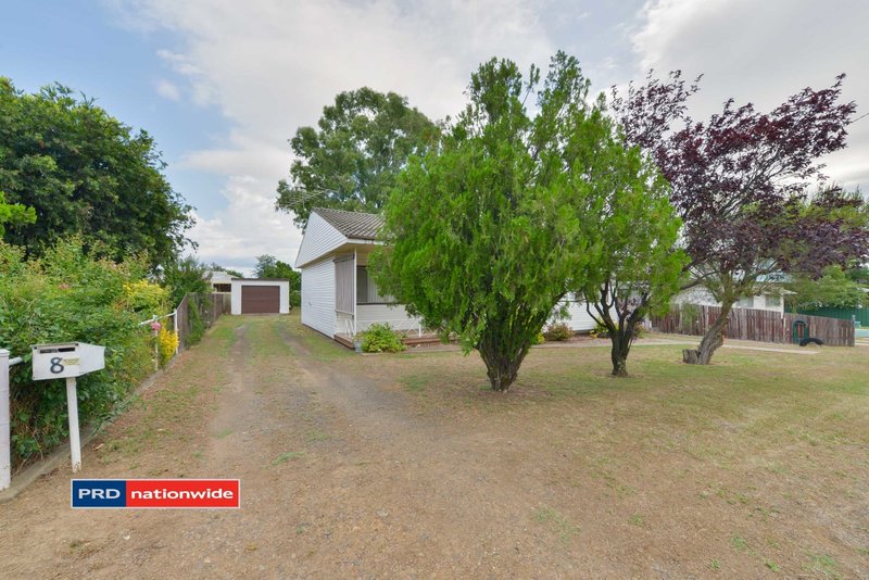 Photo - 8 Cambridge Street, Tamworth NSW 2340 - Image 2