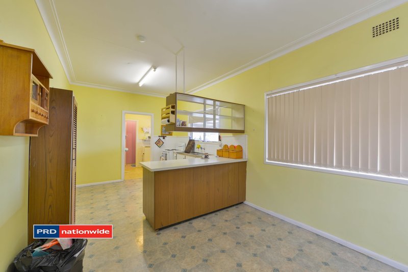 Photo - 8 Cambridge Street, Tamworth NSW 2340 - Image 11