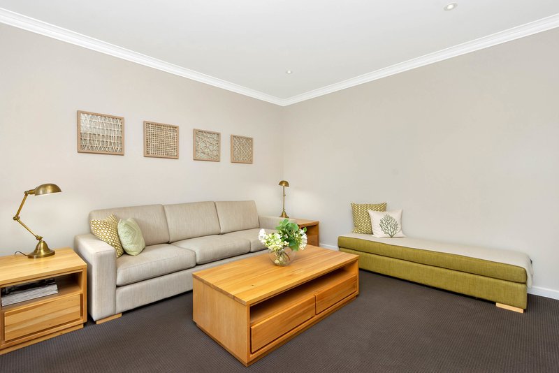 Photo - 8 Campbell Circuit, Gawler East SA 5118 - Image 3