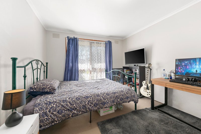 Photo - 8 Canterbury Road, Heathmont VIC 3135 - Image 6