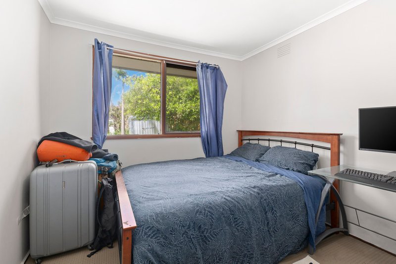 Photo - 8 Canterbury Road, Heathmont VIC 3135 - Image 8