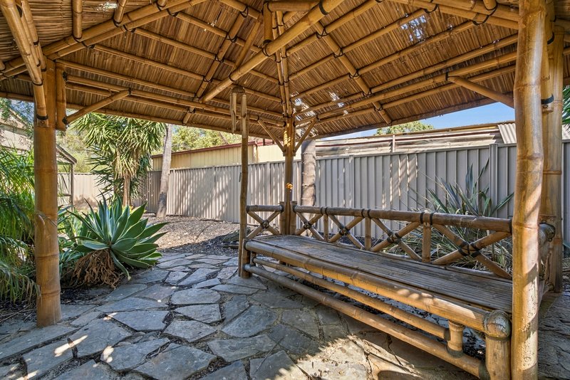 Photo - 8 Caprice Court, Keilor Downs VIC 3038 - Image 13
