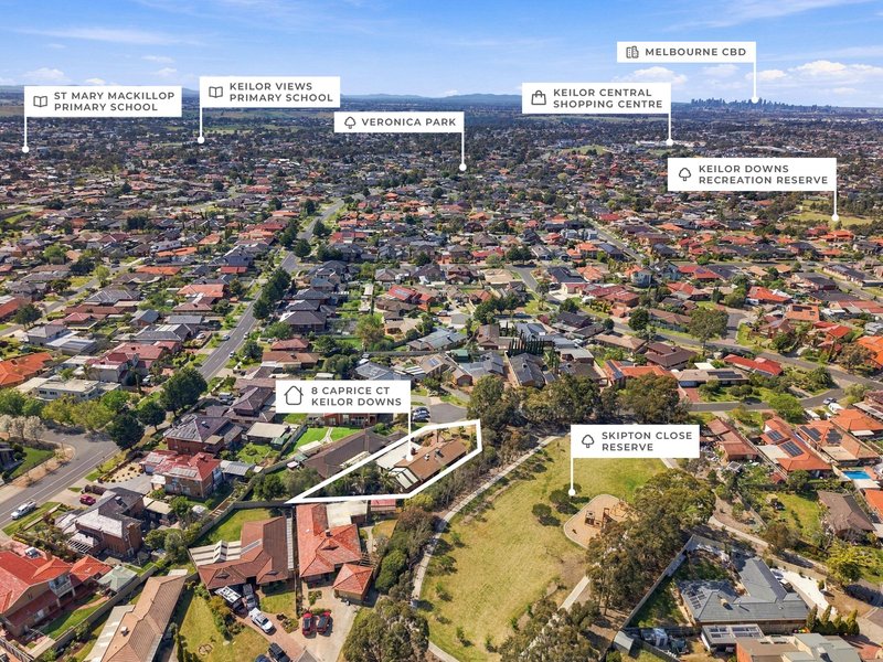 Photo - 8 Caprice Court, Keilor Downs VIC 3038 - Image 16