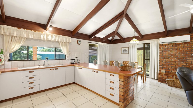 Photo - 8 Caramana Drive, Waterview Heights NSW 2460 - Image 8
