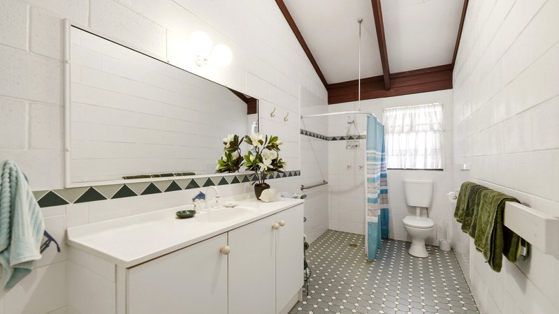 Photo - 8 Caramana Drive, Waterview Heights NSW 2460 - Image 11