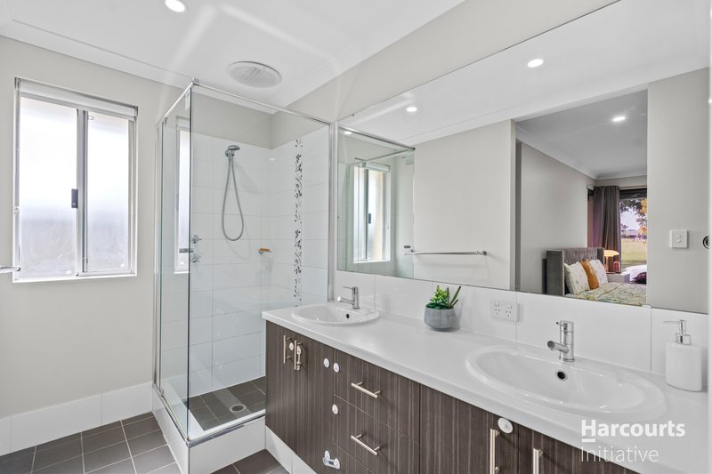 Photo - 8 Carenza Link, Aveley WA 6069 - Image 6