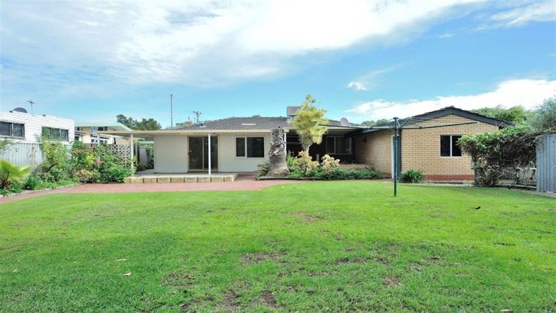 Photo - 8 Carina Close, Rockingham WA 6168 - Image 18