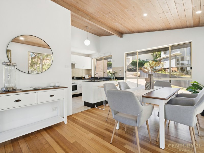Photo - 8 Carissa Place, Cowan NSW 2081 - Image 4