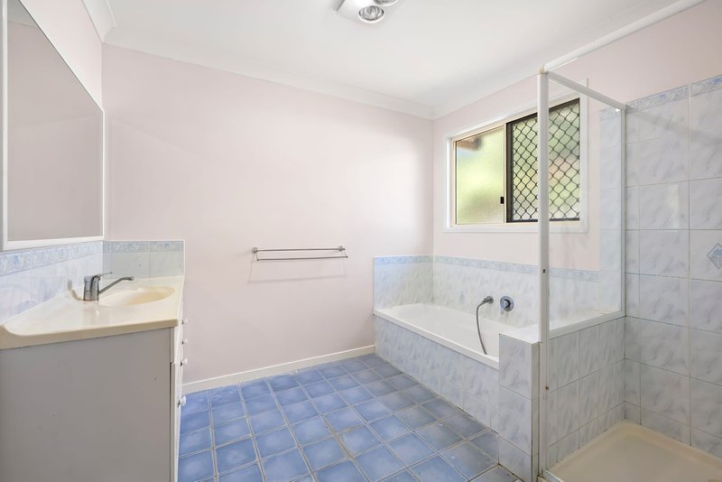 Photo - 8 Carmel Street, Bardon QLD 4065 - Image 7