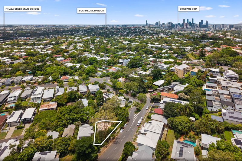 Photo - 8 Carmel Street, Bardon QLD 4065 - Image 10