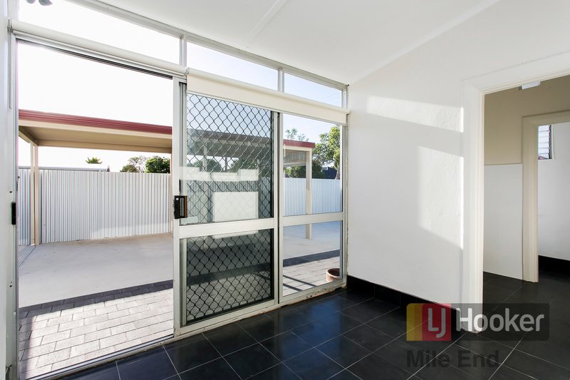 Photo - 8 Carnarvon Avenue, Brooklyn Park SA 5032 - Image 17