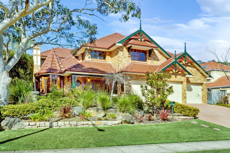 Photo - 8 Carnarvon Drive, Frenchs Forest NSW 2086 - Image 1