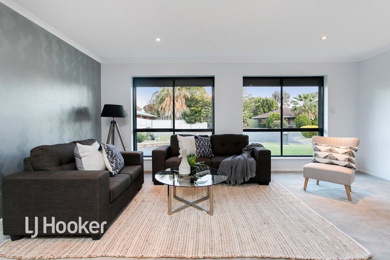 Photo - 8 Carnation Court, Parafield Gardens SA 5107 - Image 4