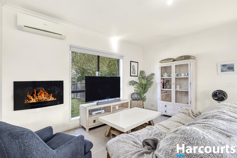 Photo - 8 Carolanne Drive, Drysdale VIC 3222 - Image 2