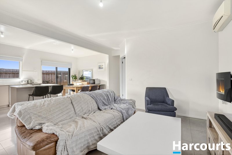Photo - 8 Carolanne Drive, Drysdale VIC 3222 - Image 7