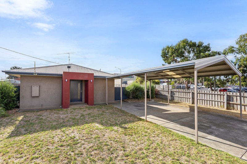 8 Carolanne Drive, Drysdale VIC 3222