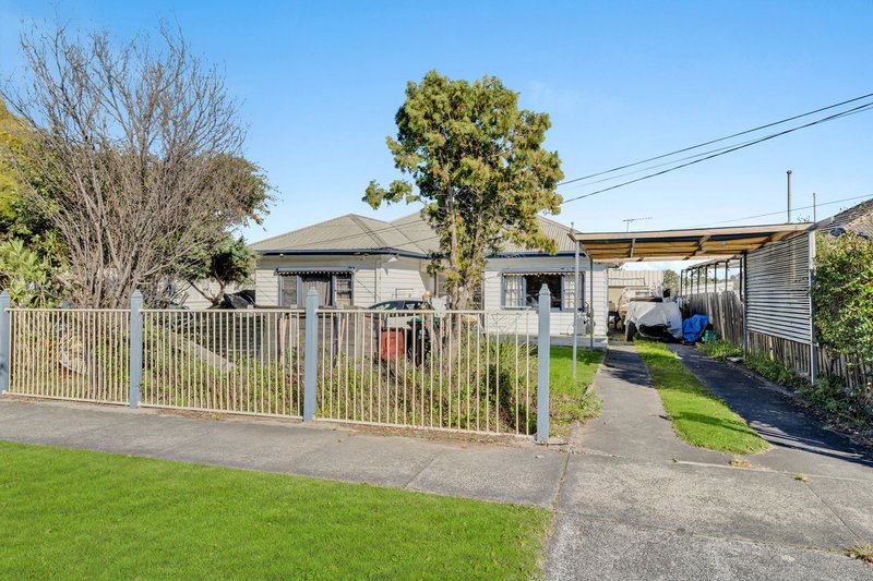 Photo - 8 Caroline Street, Dandenong VIC 3175 - Image 7