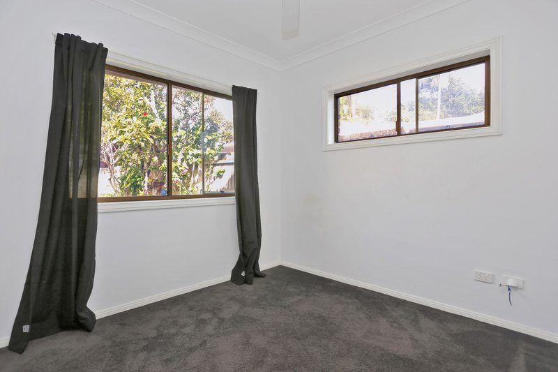 Photo - 8 Carramar Crescent, Hawks Nest NSW 2324 - Image 13