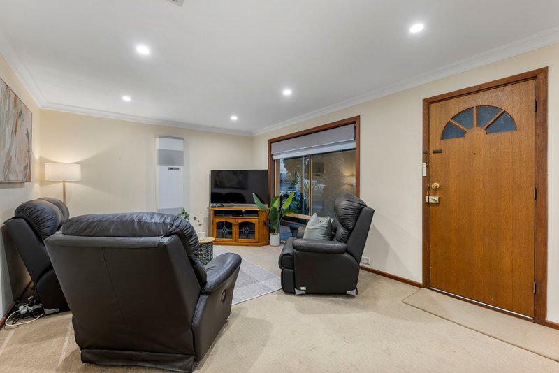 Photo - 8 Carribean Terrace, Modbury Heights SA 5092 - Image 2