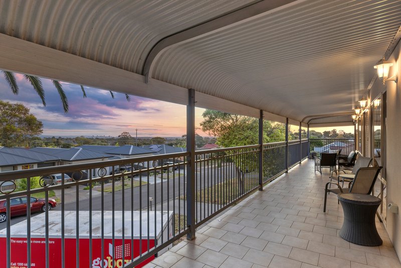 Photo - 8 Carribean Terrace, Modbury Heights SA 5092 - Image 15