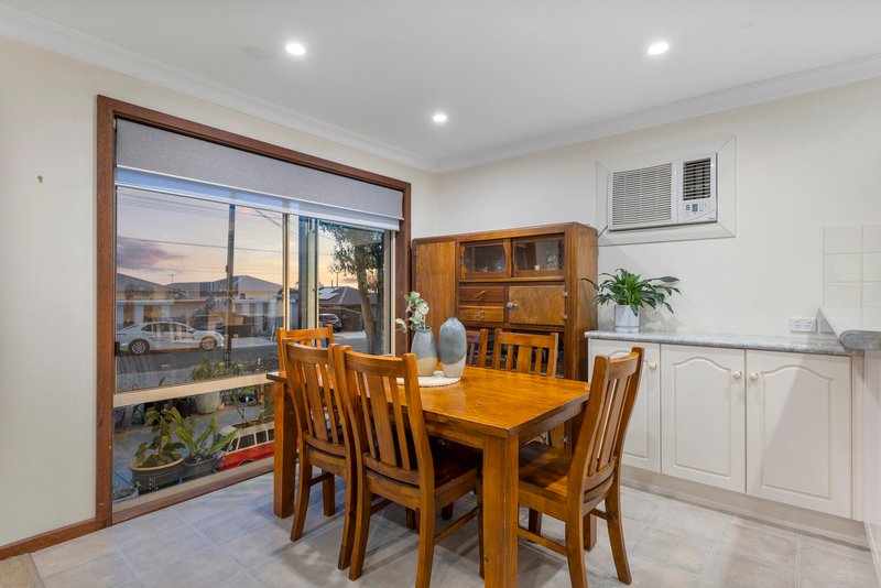 Photo - 8 Carribean Terrace, Modbury Heights SA 5092 - Image 16