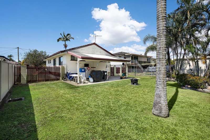 Photo - 8 Carrie Street, Zillmere QLD 4034 - Image 9