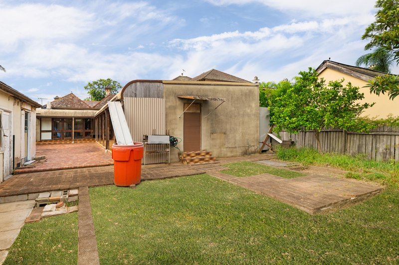 Photo - 8 Carrington Avenue, Strathfield NSW 2135 - Image 11