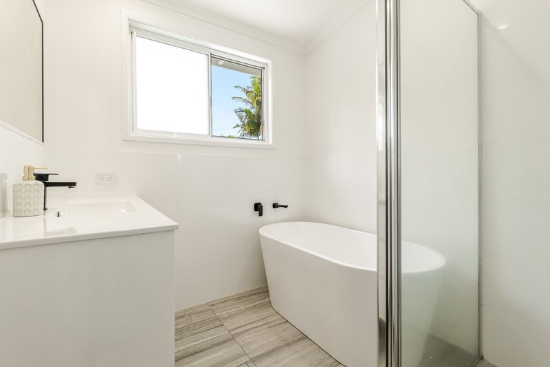 Photo - 8 Carrington Street, Palmers Island NSW 2463 - Image 7