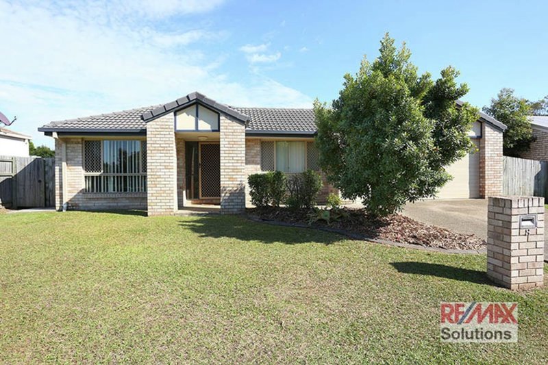 8 Carruthers Court, Bray Park QLD 4500