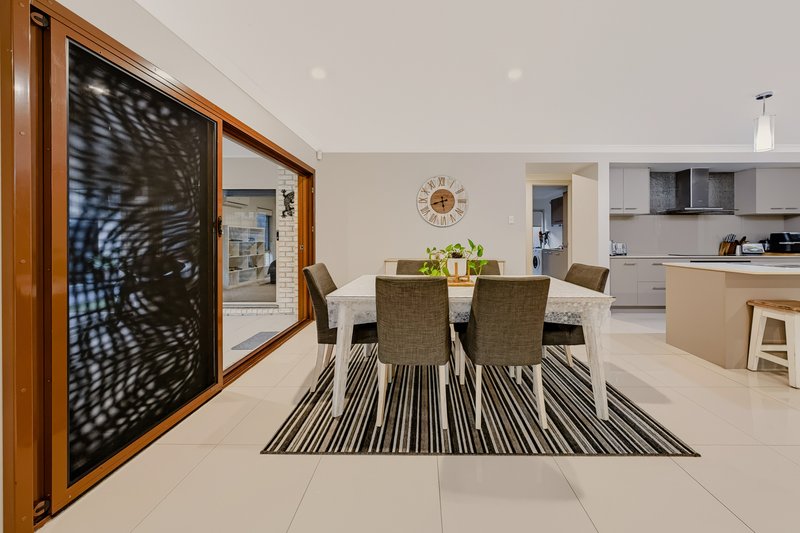 Photo - 8 Caspian Parade, Warner QLD 4500 - Image 9