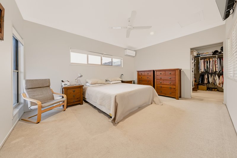 Photo - 8 Caspian Parade, Warner QLD 4500 - Image 18