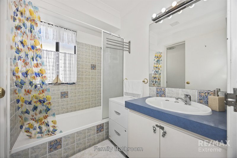 Photo - 8 Cassano Boulevard, Clarkson WA 6030 - Image 16