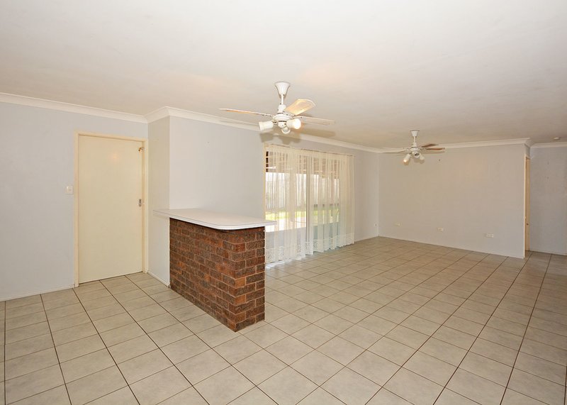 Photo - 8 Cassia Street, Burrum Heads QLD 4659 - Image 21