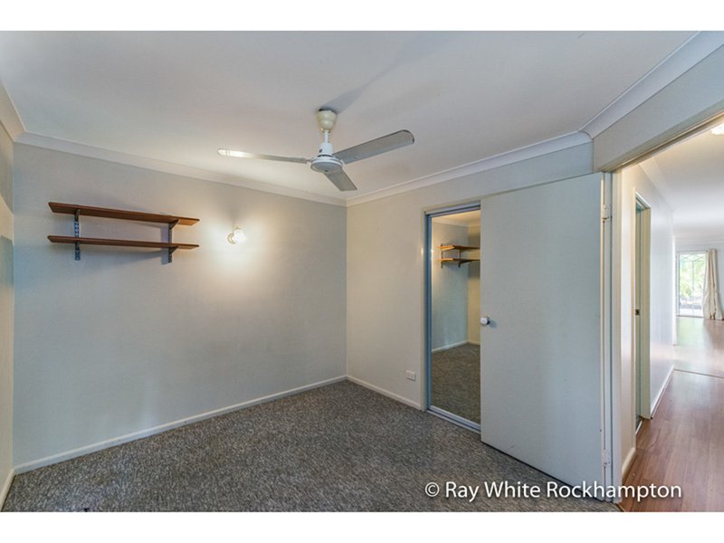 Photo - 8 Cassia Street, Norman Gardens QLD 4701 - Image 13