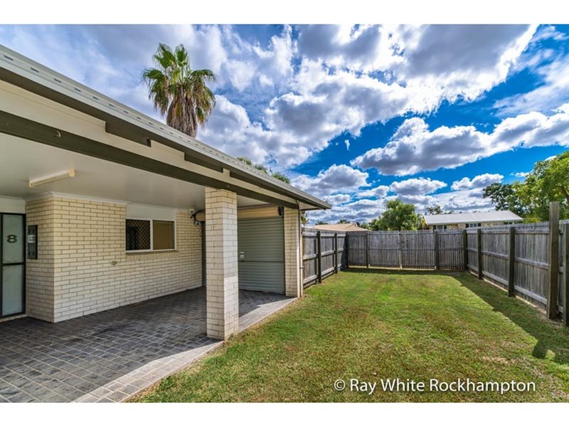 Photo - 8 Cassia Street, Norman Gardens QLD 4701 - Image 18