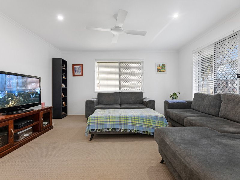 Photo - 8 Cassowary Street, Kawungan QLD 4655 - Image 3