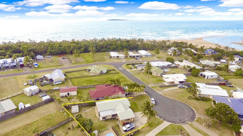 Photo - 8 Castaway Close, Hay Point QLD 4740 - Image 17