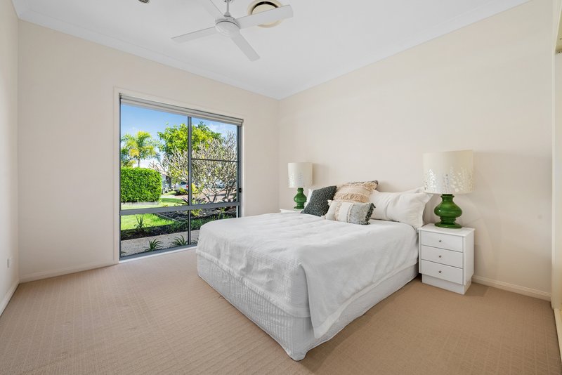 Photo - 8 Castaway Court, Kawana Island QLD 4575 - Image 11