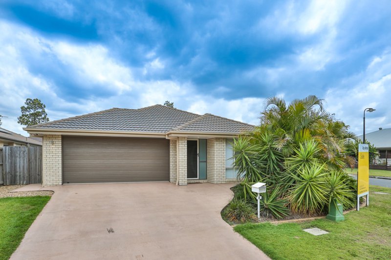 8 Casuarina Circuit, Heathwood QLD 4110