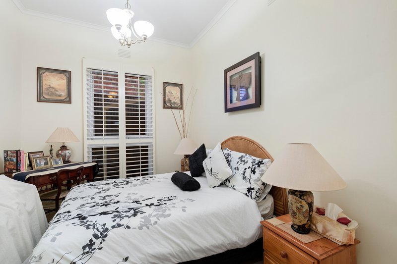 Photo - 8 Catania Street, Mentone VIC 3194 - Image 12