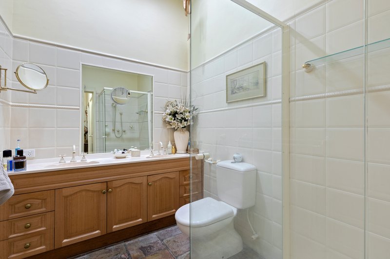 Photo - 8 Catania Street, Mentone VIC 3194 - Image 13