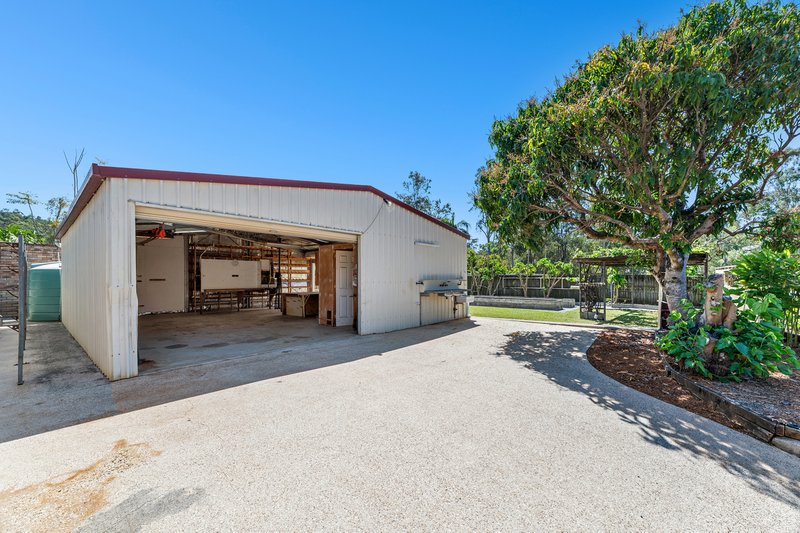 Photo - 8 Cathedral Avenue, Molendinar QLD 4214 - Image 2