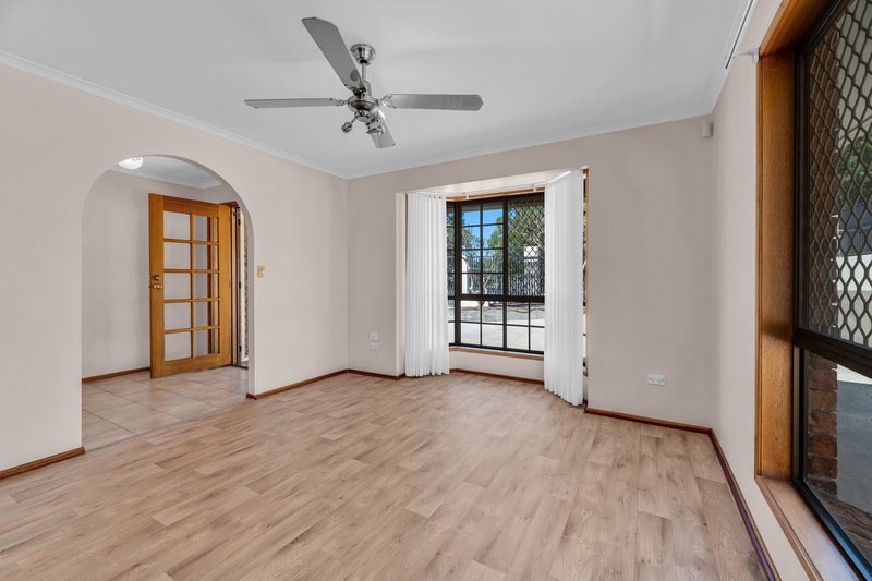Photo - 8 Cathedral Avenue, Molendinar QLD 4214 - Image 8