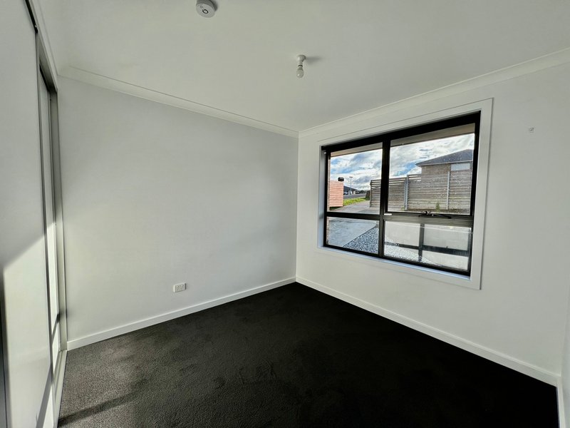 Photo - 8 Celery Top Drive, St Leonards TAS 7250 - Image 7