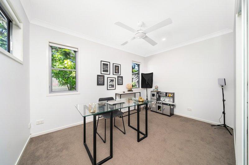 Photo - 8 Centaur Street, Redcliffe QLD 4020 - Image 7