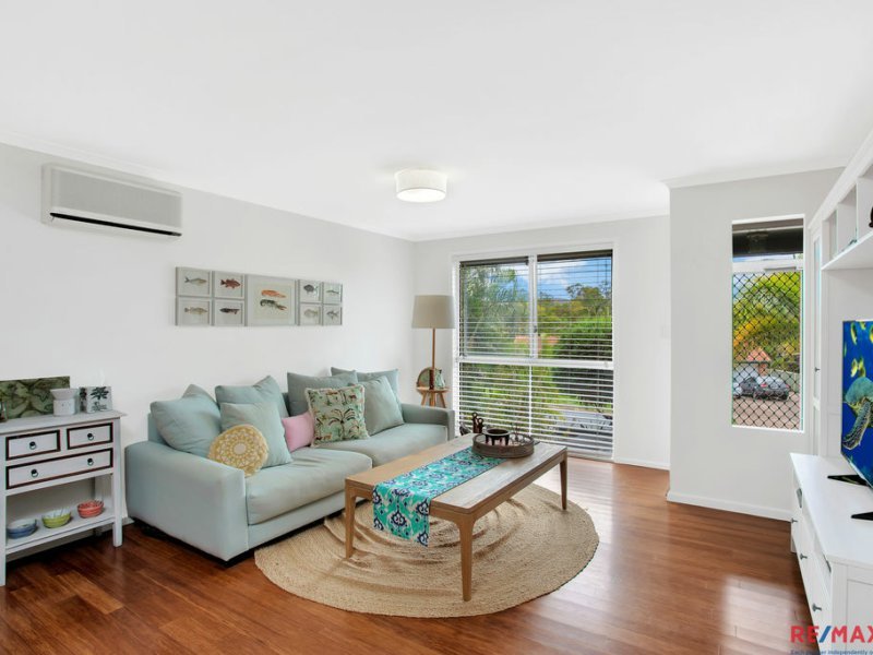 Photo - 8 Centurion Crescent, Nerang QLD 4211 - Image 5