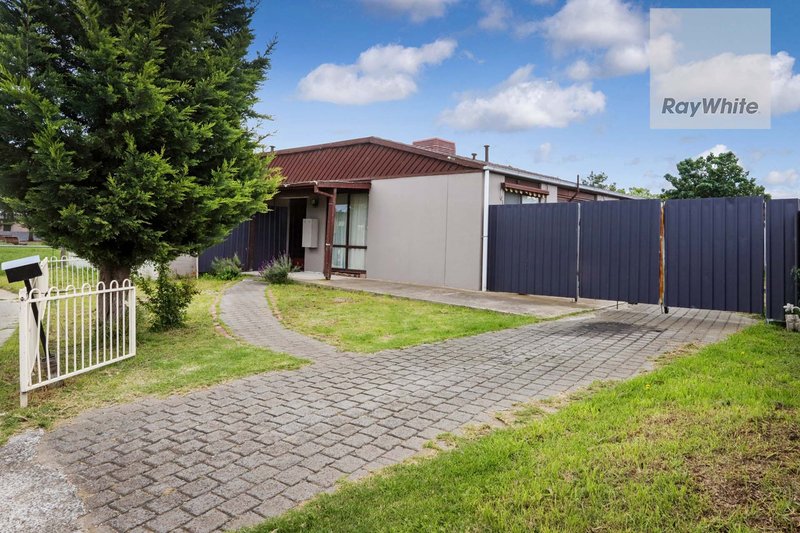 8 Ceres Court, Meadow Heights VIC 3048