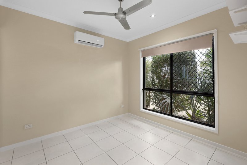 Photo - 8 Chameo Place, Marian QLD 4753 - Image 11