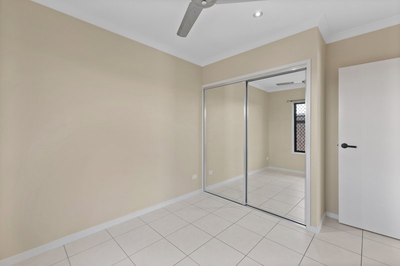 Photo - 8 Chameo Place, Marian QLD 4753 - Image 19